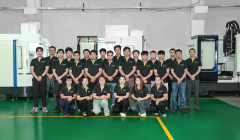 劲雄机械：三位高管亲赴考察，一年验证后把信任交给鸿天驰